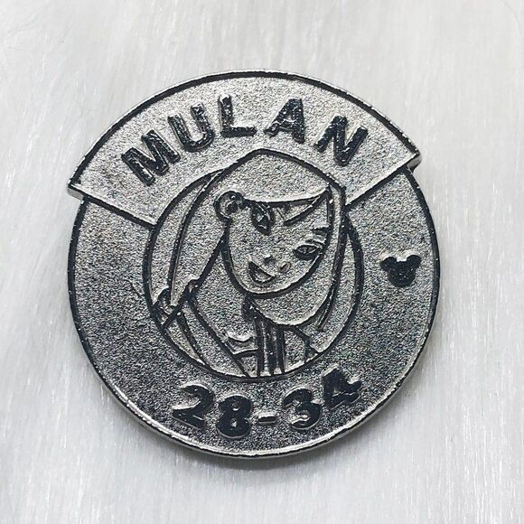 🔮 5/$25 Disney Magic Kingdom Heroes Parking Signs Mulan Chaser‎ Pin - Picture 1 of 4